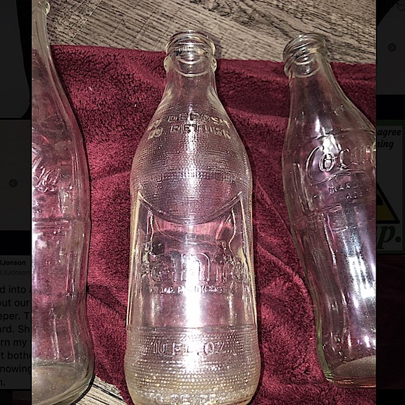Vintage Cola Bottles, Fanta Bottle and 7up can - Picture 5 of 5